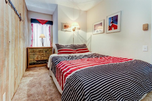 Eagles Nest image 13